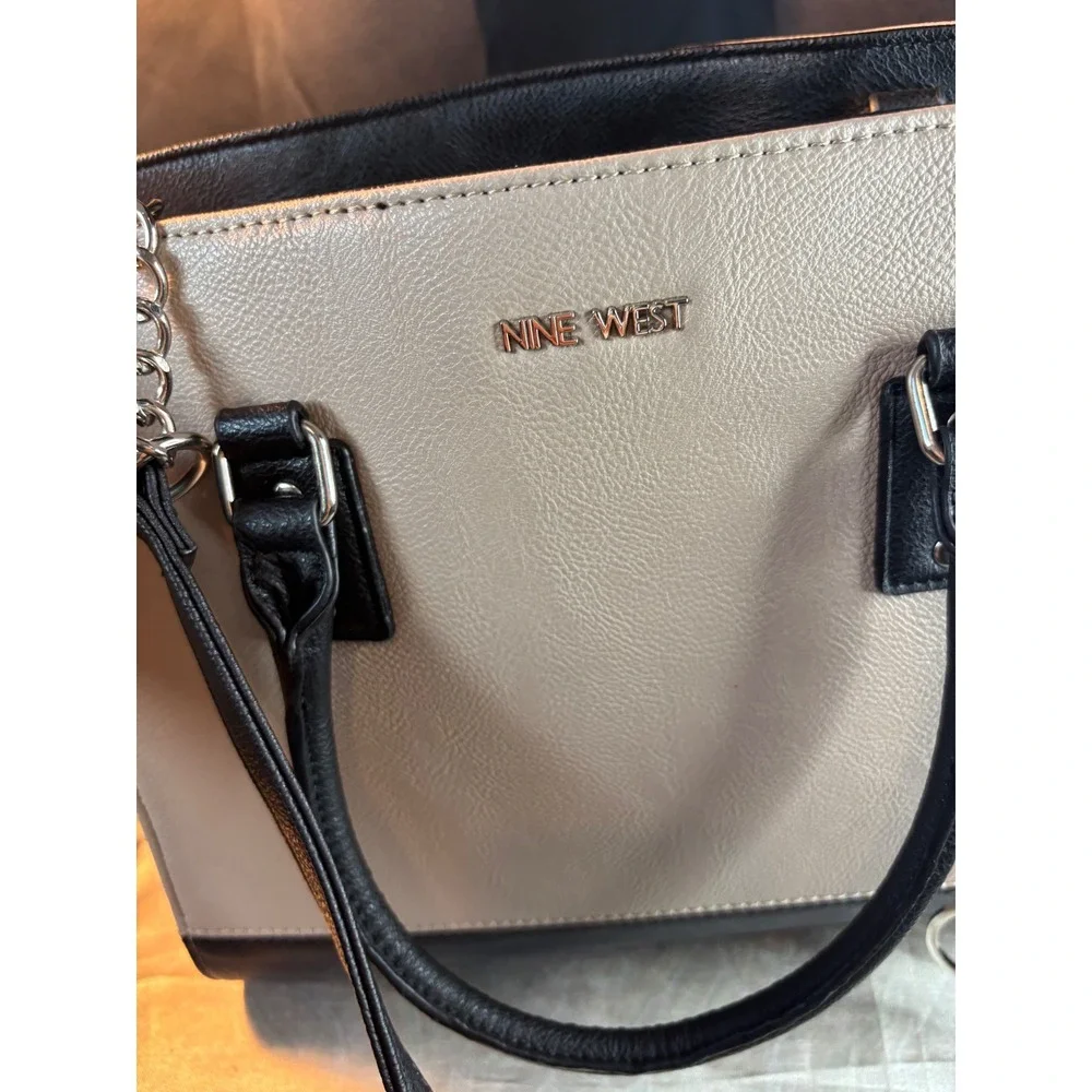 Nine West Black Cream Two Tone Satchel Handbag Silver Hardware Shoulder Bag